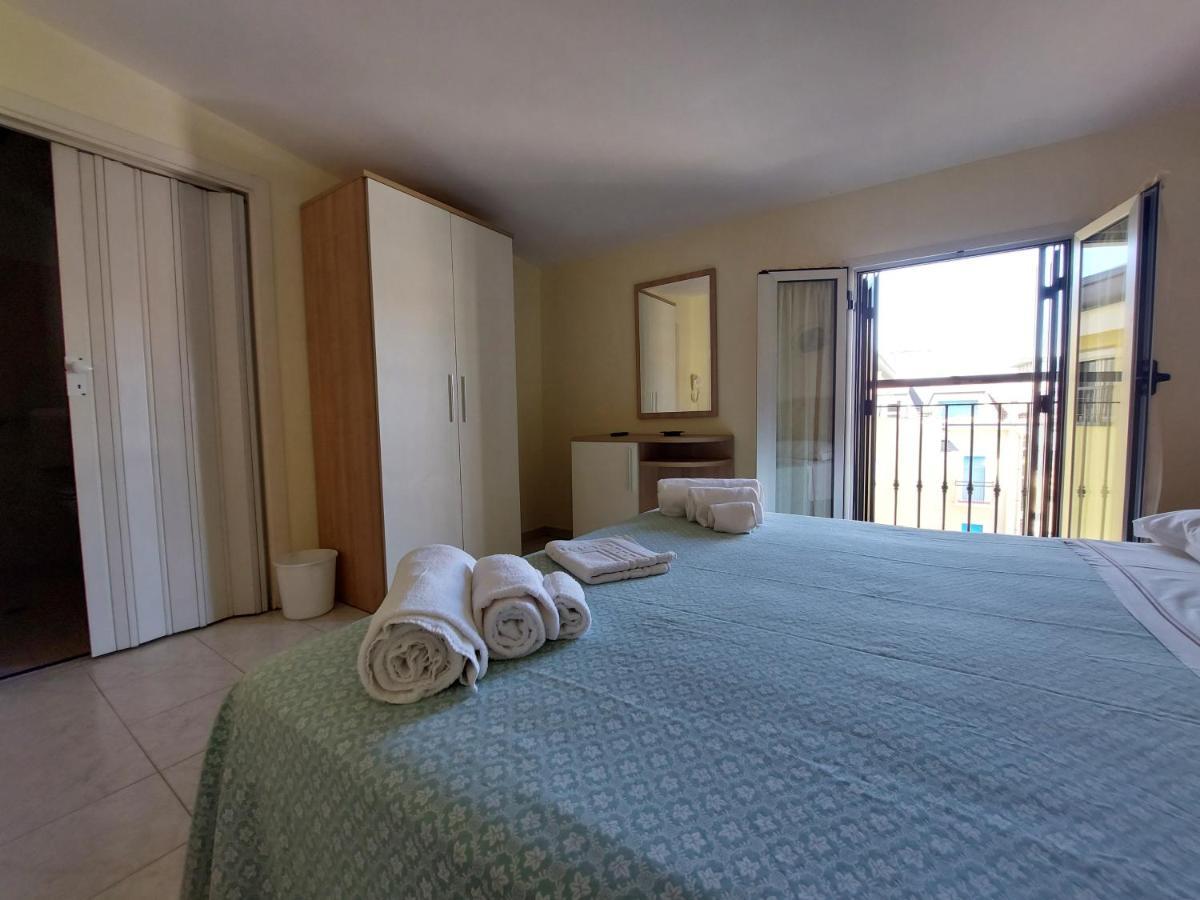 Hotel Villa Aurora Bellaria-Igea Marina Extérieur photo