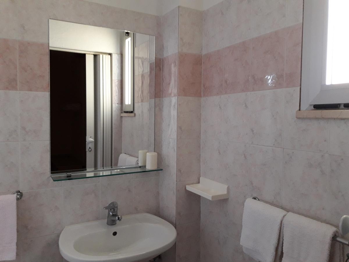 Hotel Villa Aurora Bellaria-Igea Marina Extérieur photo