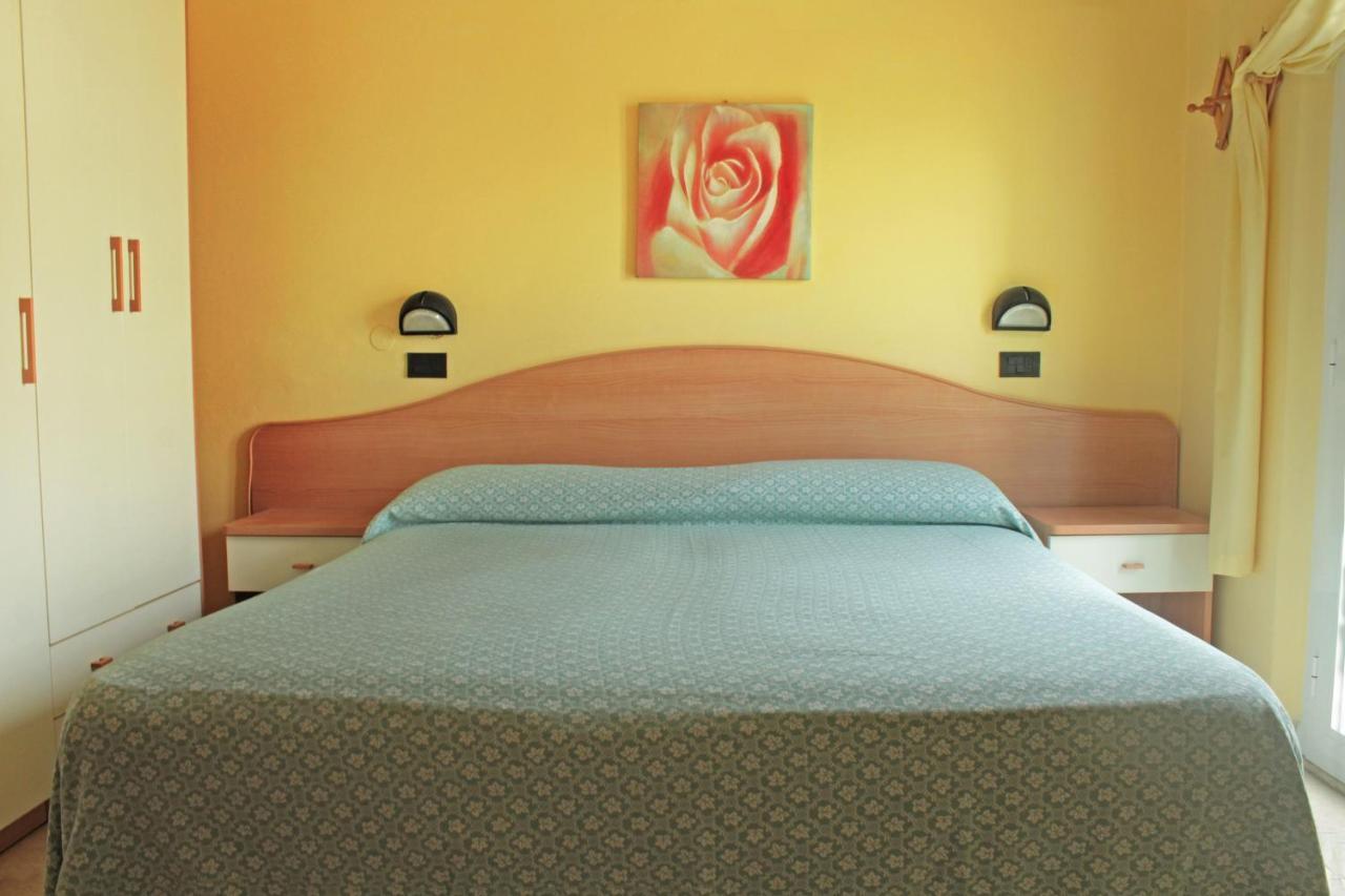 Hotel Villa Aurora Bellaria-Igea Marina Extérieur photo